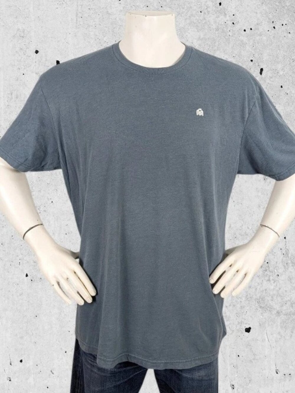 Into The AM T Shirt Size 2XL XXL Blue Tee